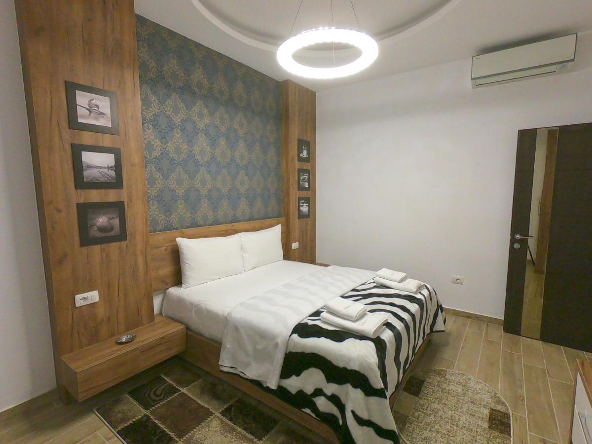 Hotel St.Pauli Shkoder Exterior photo